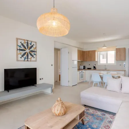 Costa Vasia Seaside And