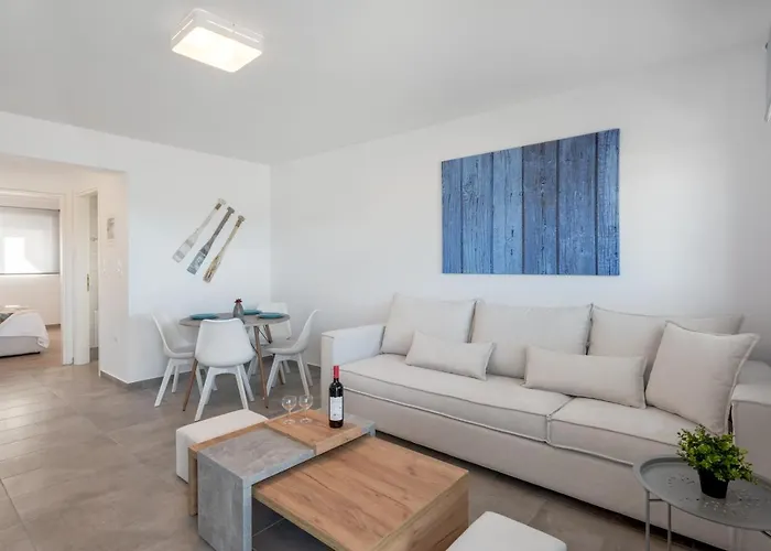 Costa Vasia Seaside And Lejlighed