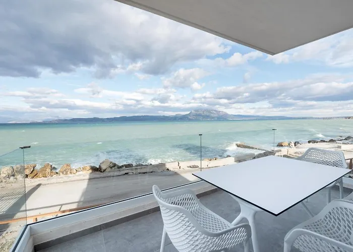 Lejlighed Costa Vasia Seaside And Vrahati