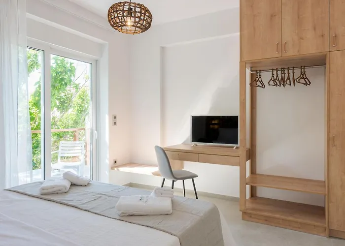 Costa Vasia Seaside And *